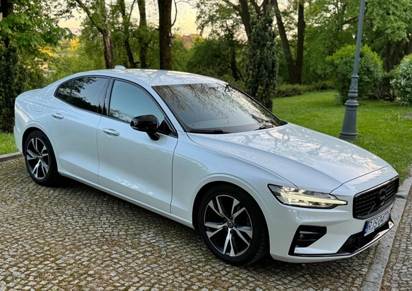 Volvo S60 cena 151900 przebieg: 34500, rok produkcji 2020 z Jasło małe 379